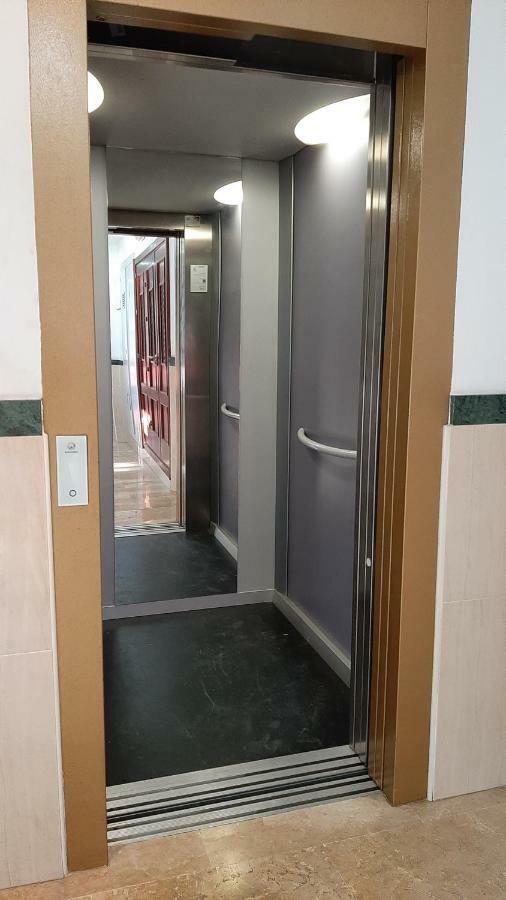 Loft Centrico En Ronda Cercano Al Tajo Y Plaza De Toros Con Wifi Y Parking Opcional Zewnętrze zdjęcie